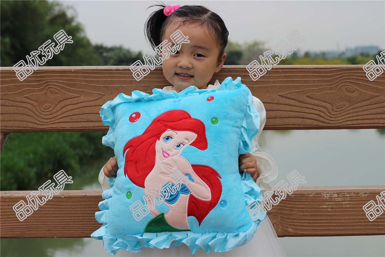 美人魚(yú)抱枕