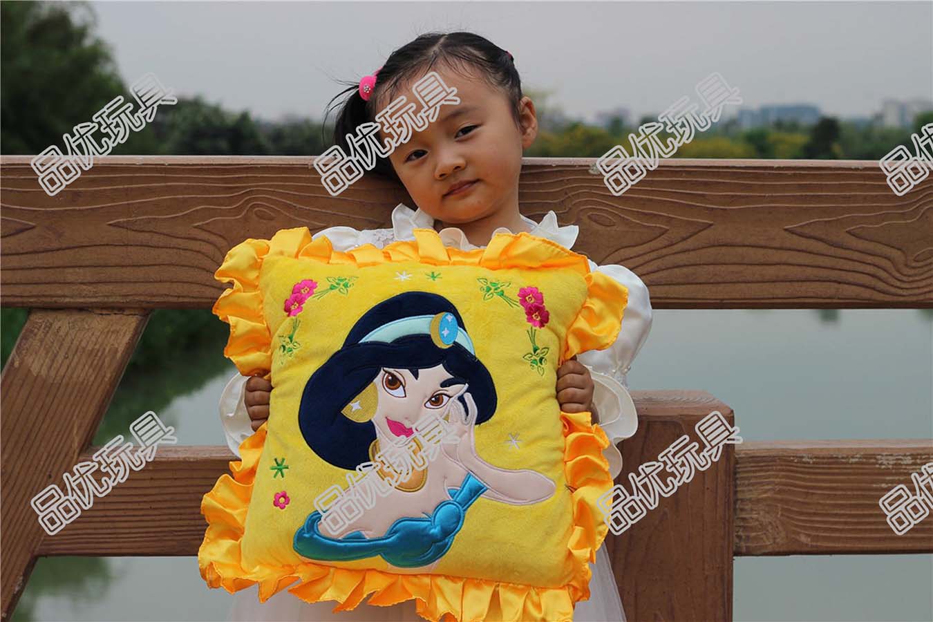 公主抱枕 公主抱枕